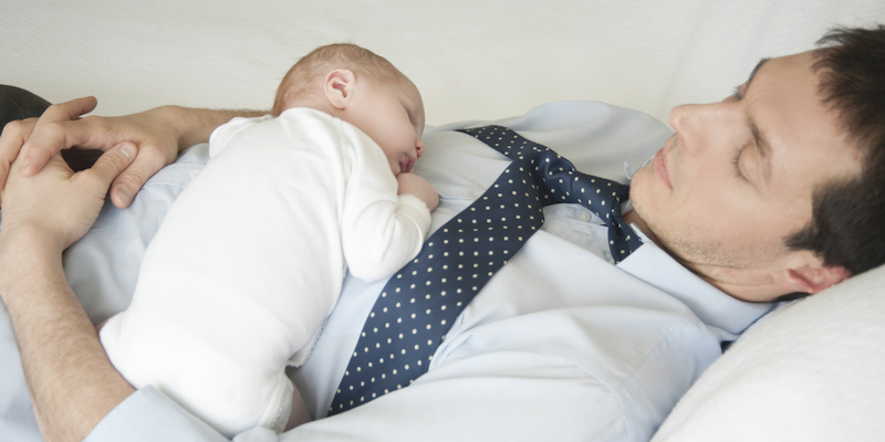 jeune papa : comment gérer les nuits